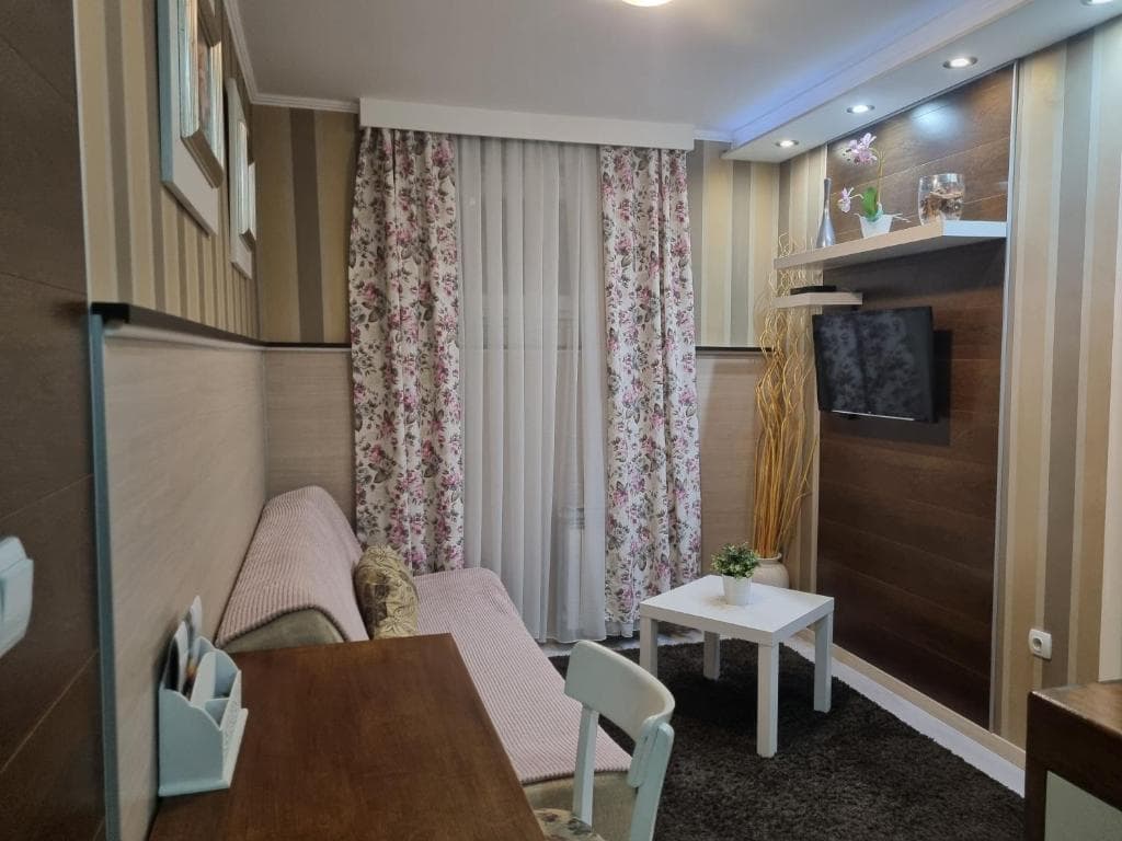 Apartment 3